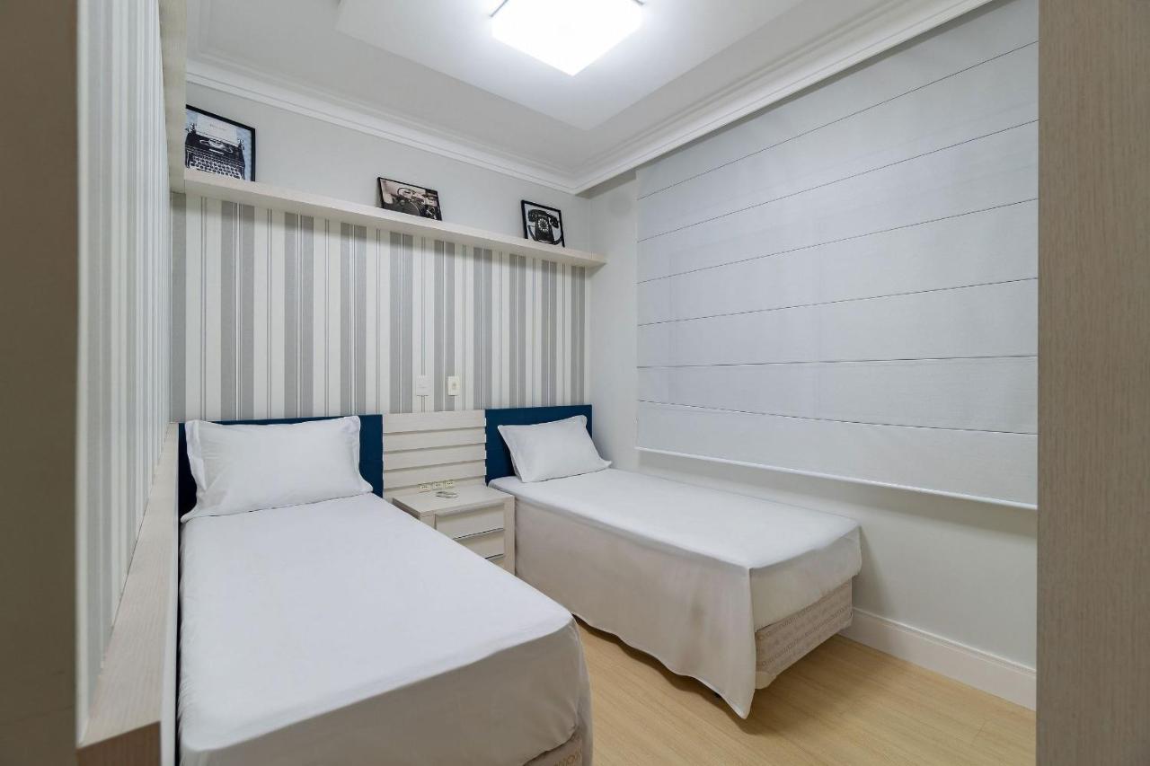 Varandas Do Atlantico - Apartamento Em Condominio Pe Na Areia บอมบินญัส ภายนอก รูปภาพ