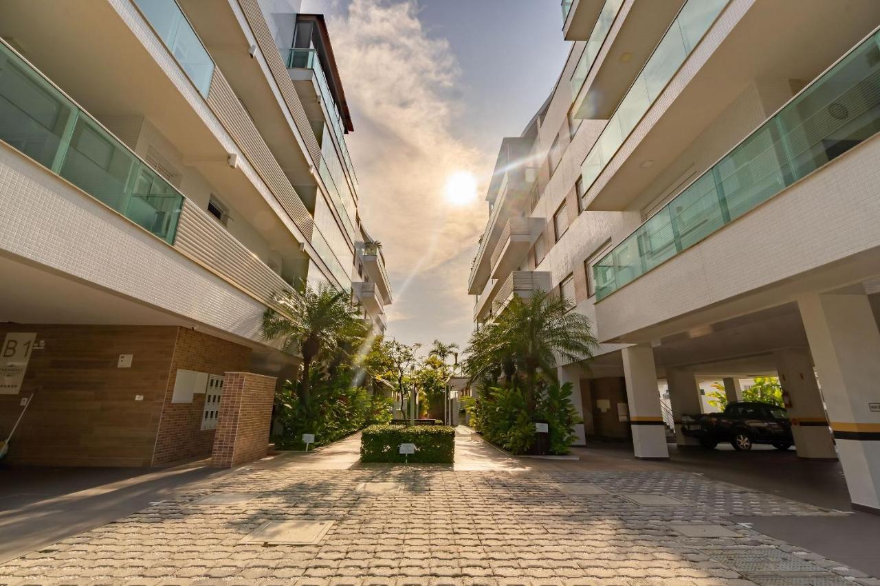 Varandas Do Atlantico - Apartamento Em Condominio Pe Na Areia บอมบินญัส ภายนอก รูปภาพ
